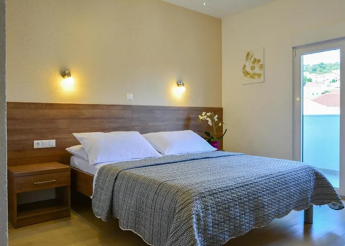Luxury Apartments Villa Tea