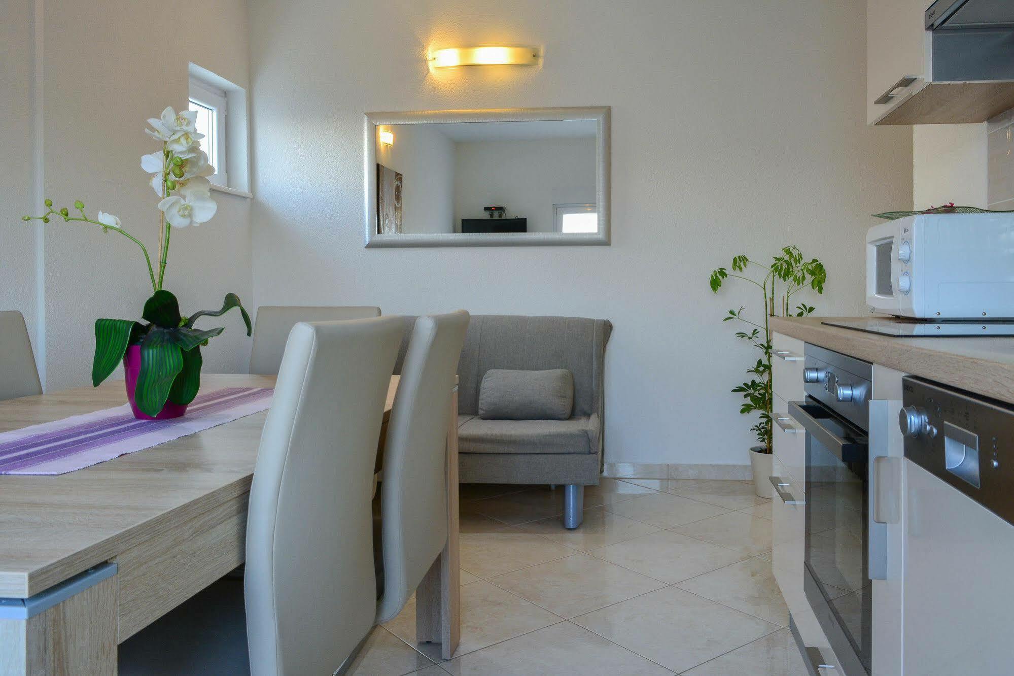 Luxury Tea Apartment *
