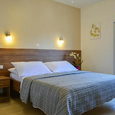 Luxury Apartments Villa Tea Trogir Exterior photo