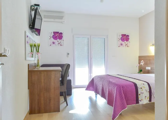 Luxury Apartments Villa Tea